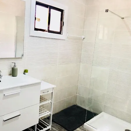Amazing Holidays In Tenerife With Wifi Apartment *